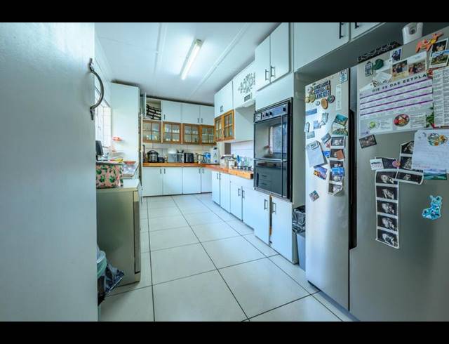 4 BEDROOM HOUSE FOR SALE IN BAILLIE PARK